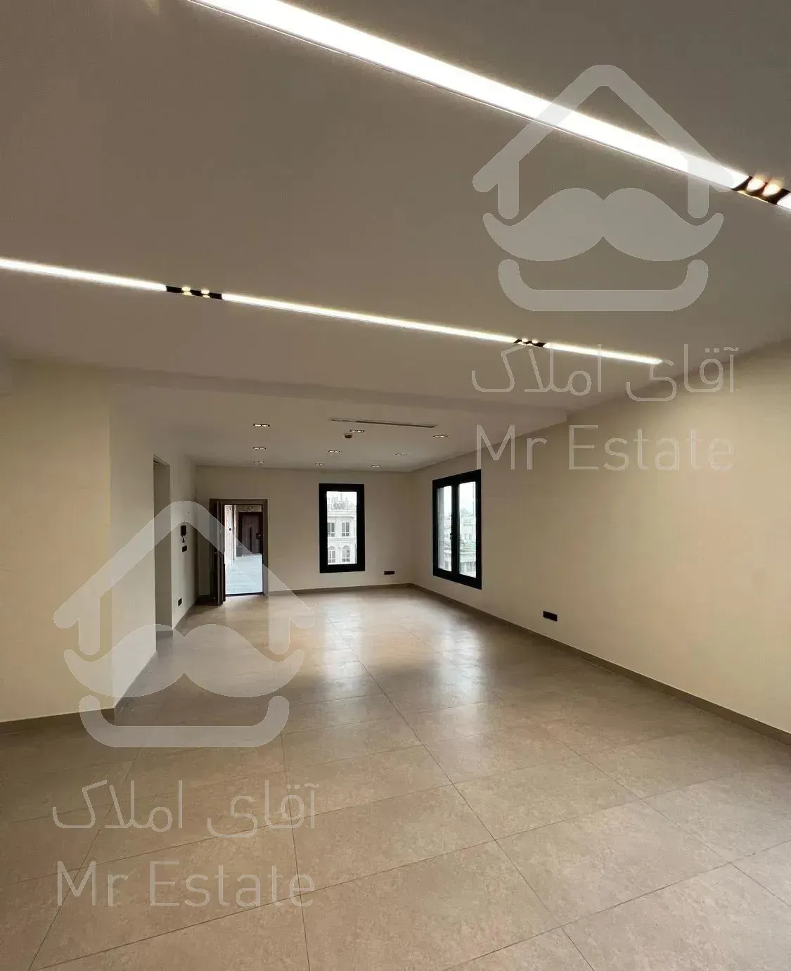 ۱۱۰متر برج برند با ۷۰متر حیاط