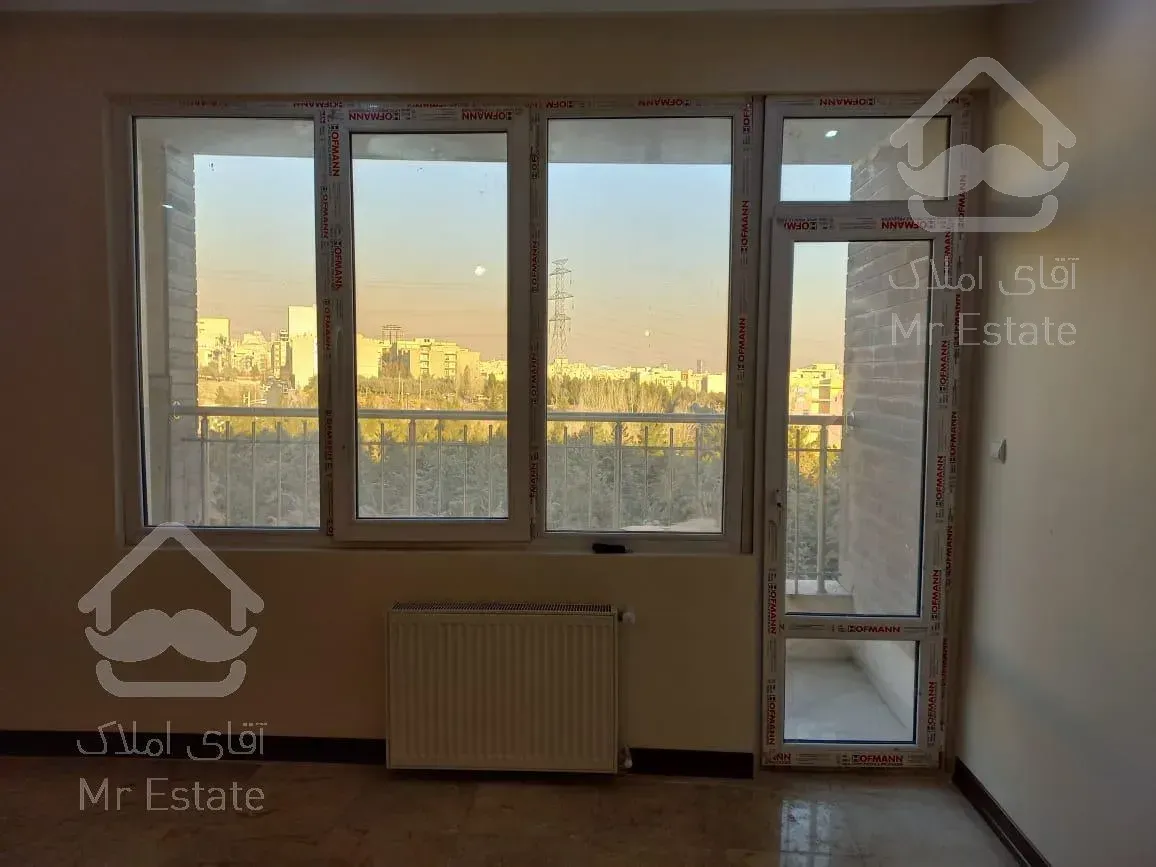 فروش واحد 100متری دو خواب، سالن پرده خور