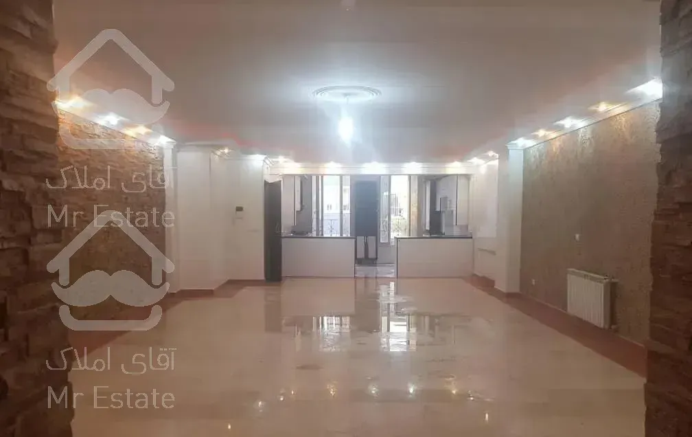 ۱۳۰ متر/۲خواب/طبقه ۴/آلاله شرقی