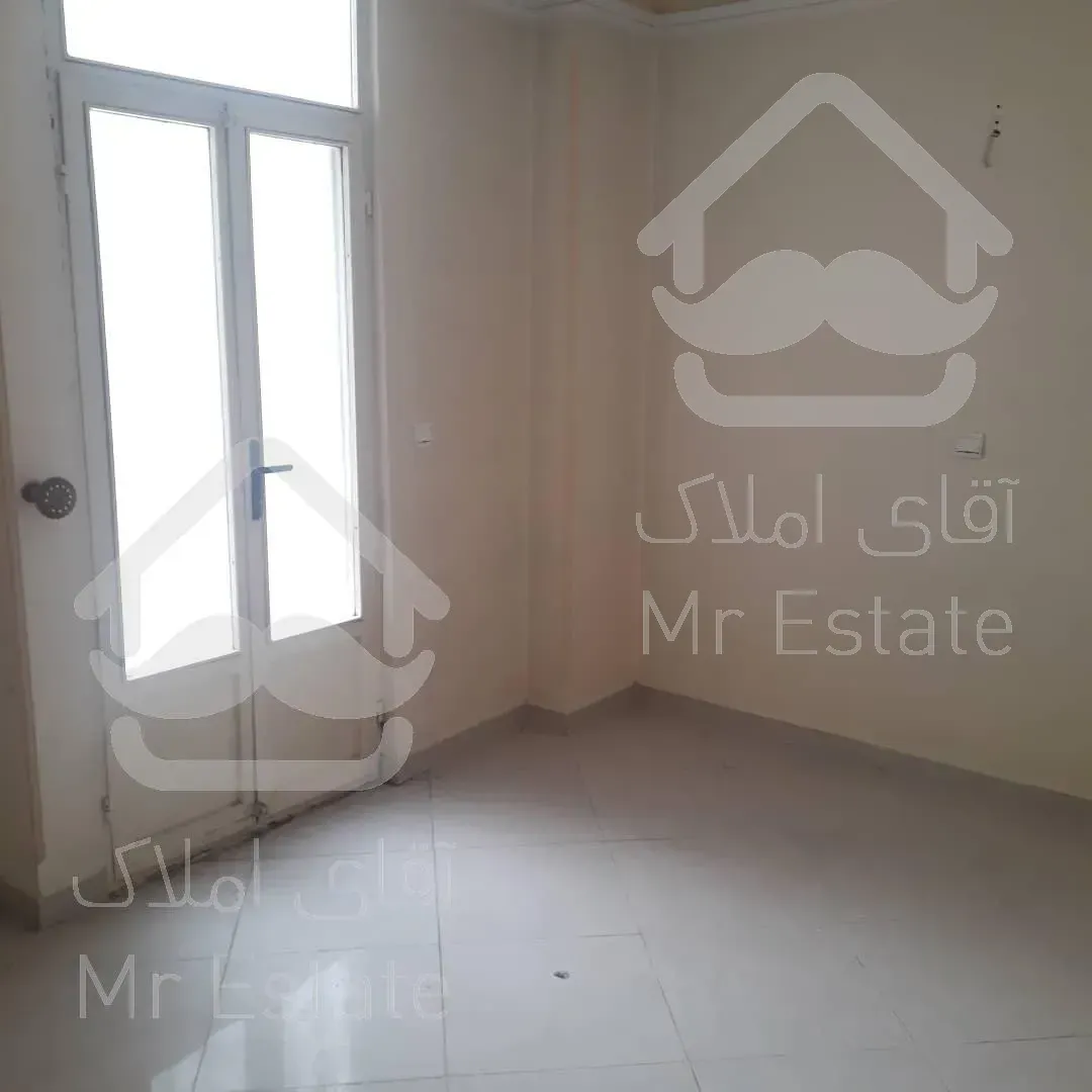 آپارتمان ۵۸متری سالن پرده خور  سرمایه گذاری  بیمه