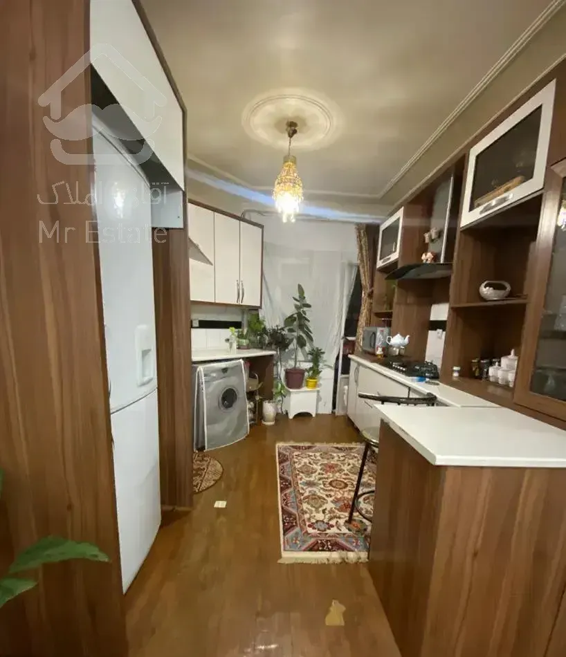 ۷۷متر/۲خوابه/فول امکانات/روب آفتاب/نماتراورتن