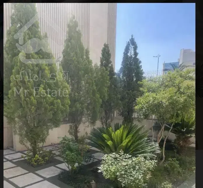 ««همکف ۱۲۰ متری با حیاط احتصاصی»»