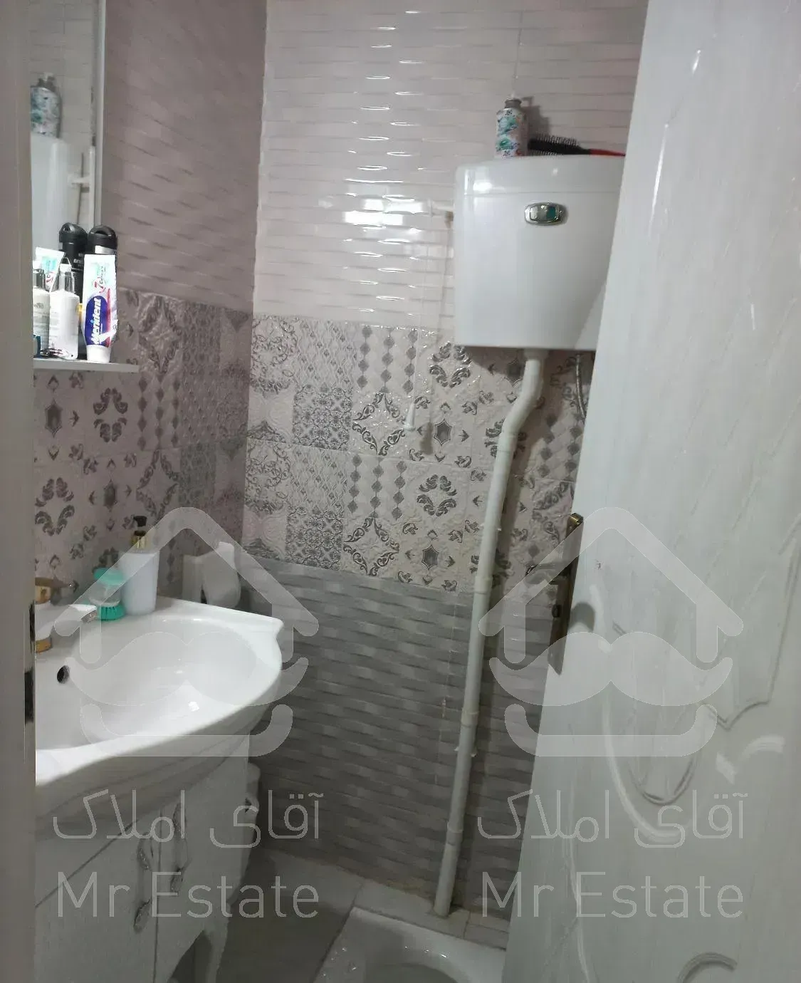 آپارتمان ۱۲۰ متری در صفا شرقی