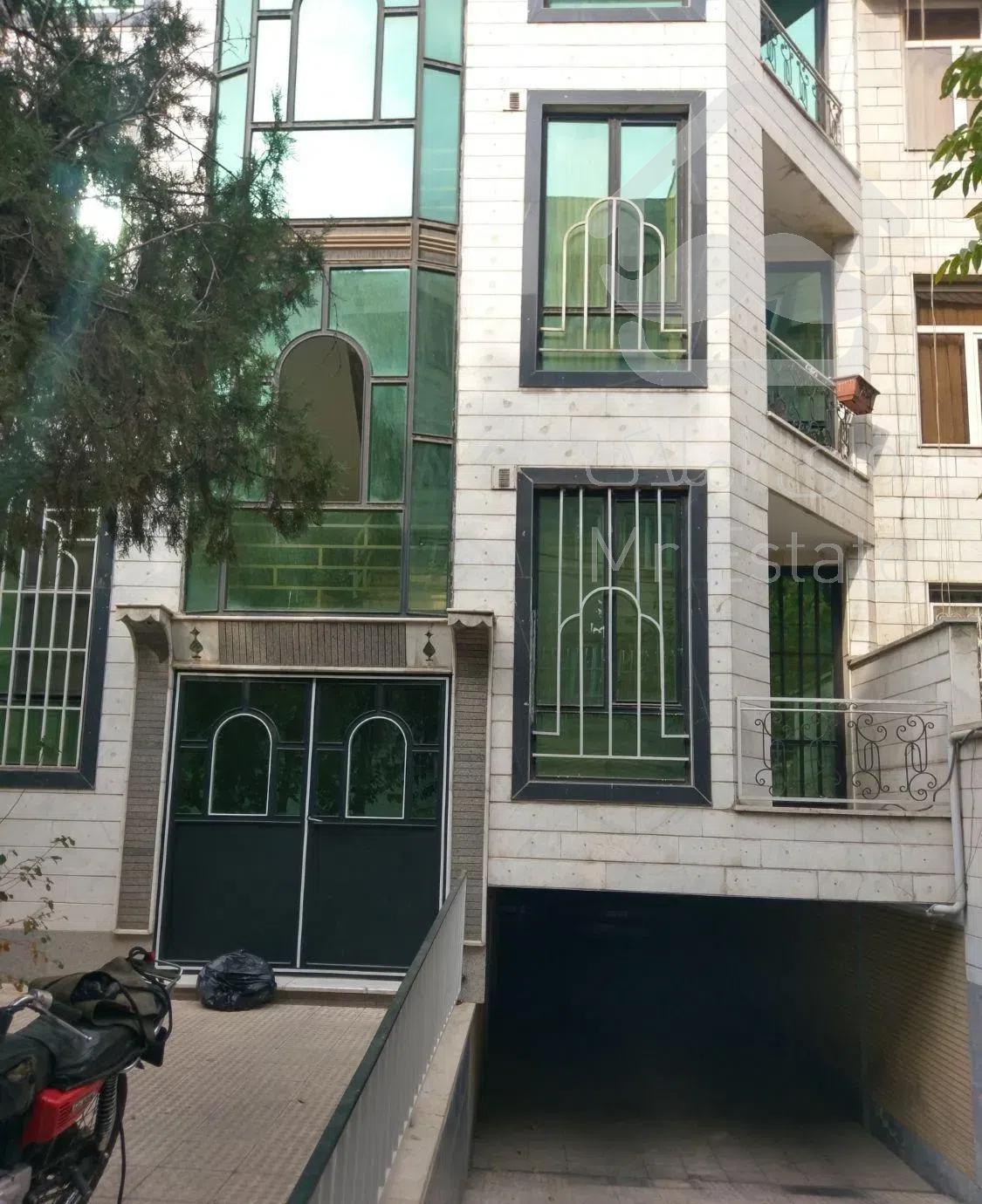 81متر دو خواب با پارکینگ طبقه دو و نیم خ 108