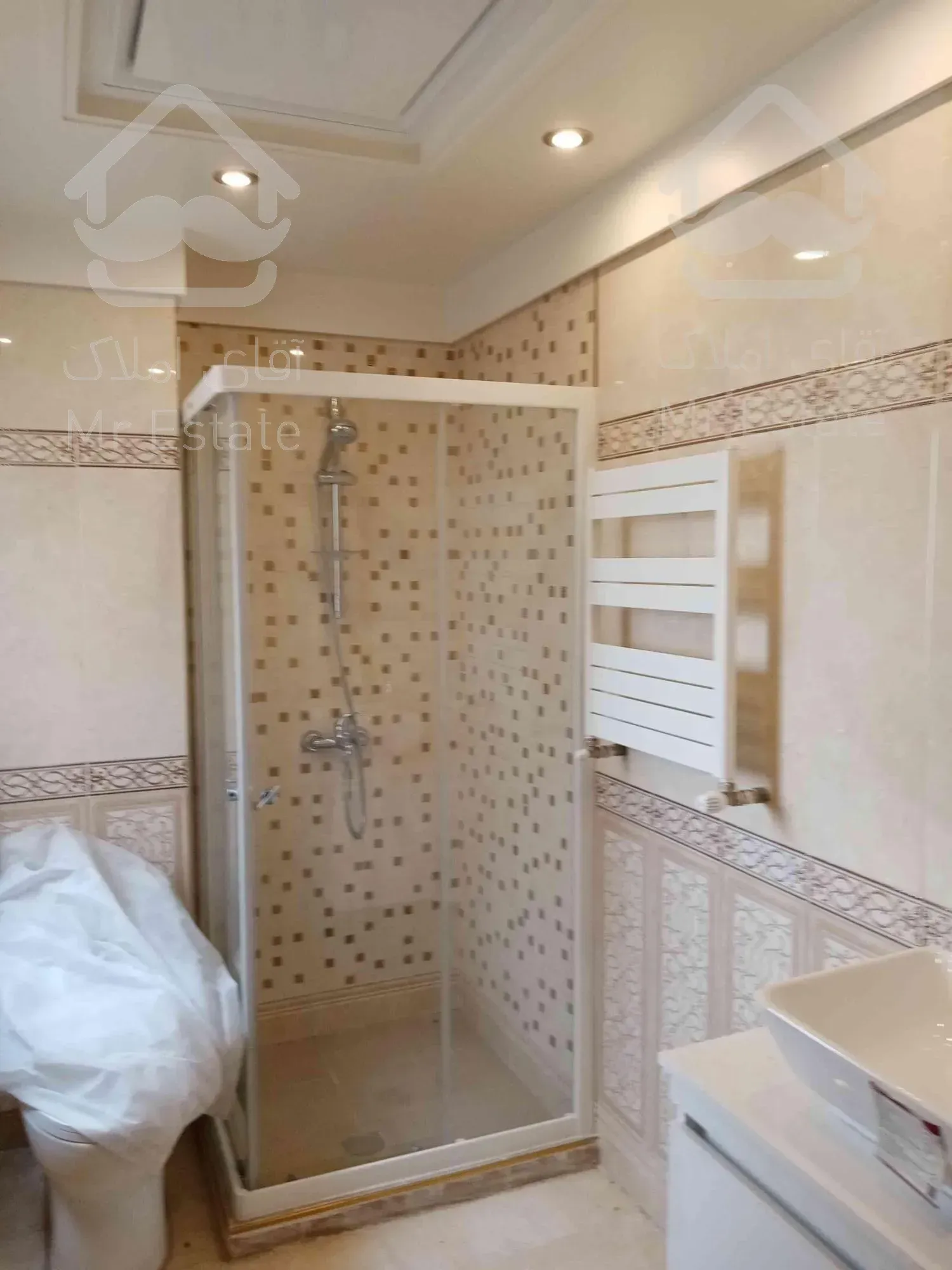 130 متر دو خواب مستر نیاوران نوساز