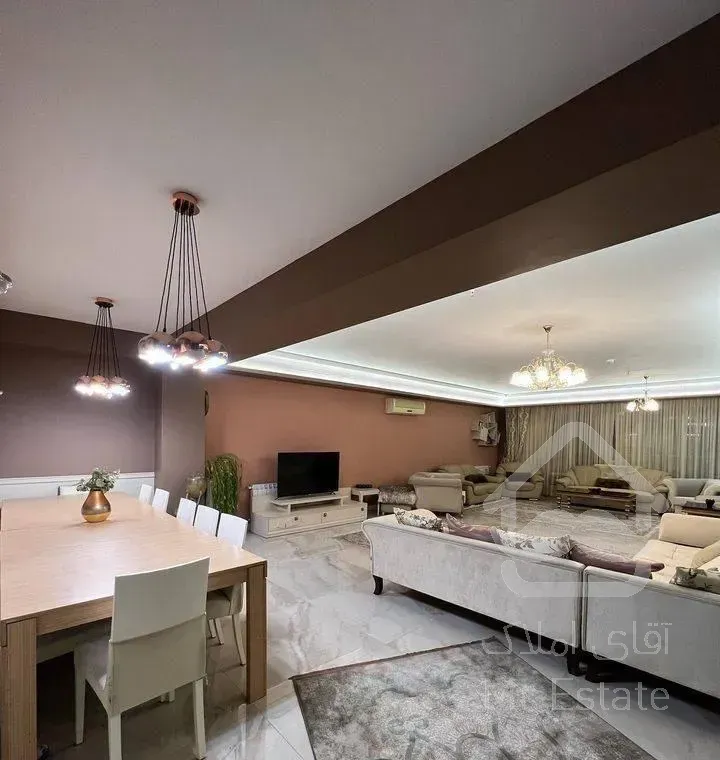 اجاره آپارتمان ۱۸۶ متری در امیرکبیر غربی