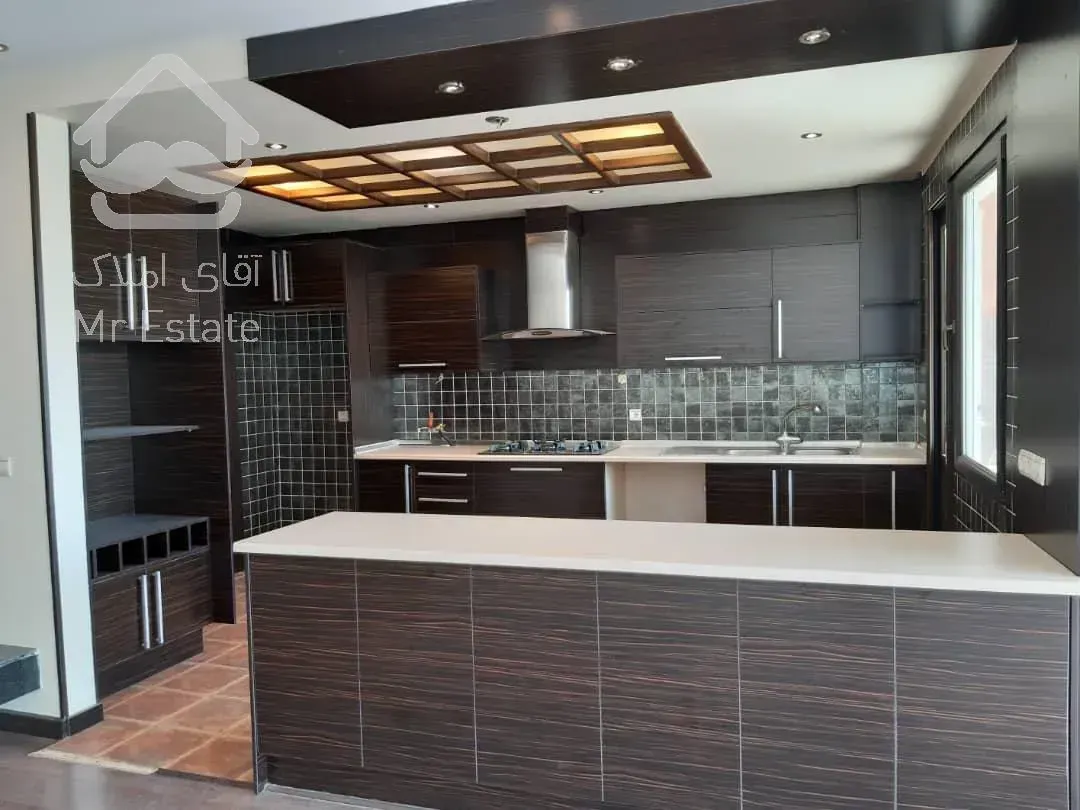 واحد در فرمانیه رهن کامل ویو تهران بالای ۲۰۰ متر فول امکانات