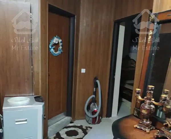 آپارتمان صد متر دوخوابه رو به شهر