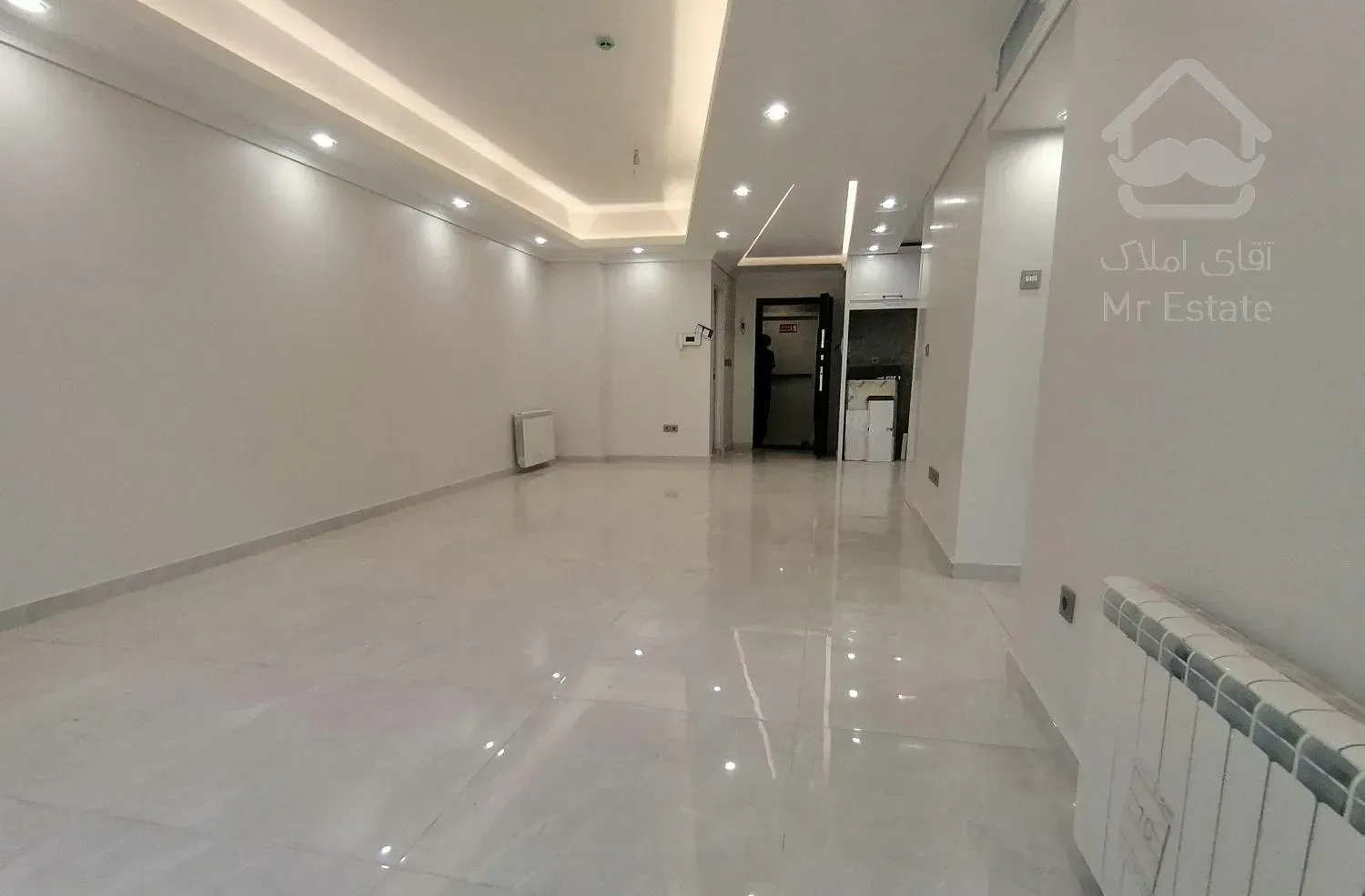 69متر/نوساز کلید نخورده/تاپ لوکیشن شادمان