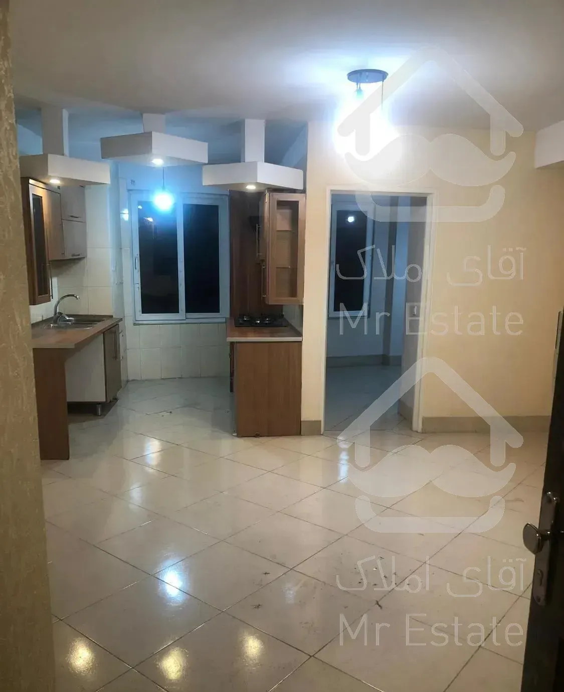 ٥٥ متر لویزان غیر قابل تبدیل ( مجرد یا خانواده)