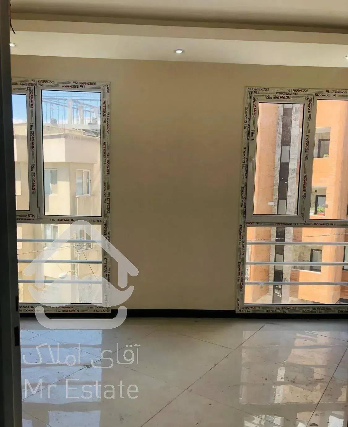 ونک ۱۳۵ متر نوساز