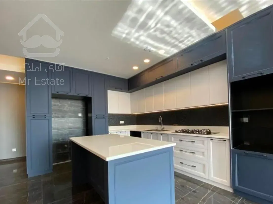 فروش آپارتمان۹۰متردردریاچه چیتگر تهران