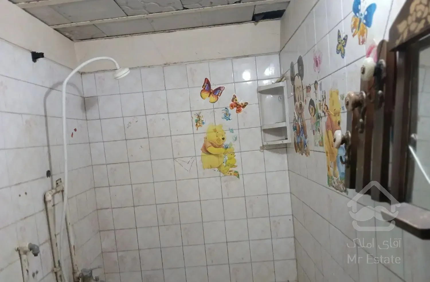 خانه حیاط دار  ، 75 متری تمیز و نقاشی شده و دلباز