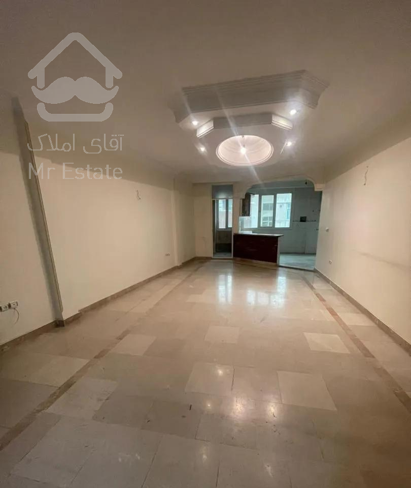 آپارتمان ۹۲ متری واقع در خردمند جنوبی