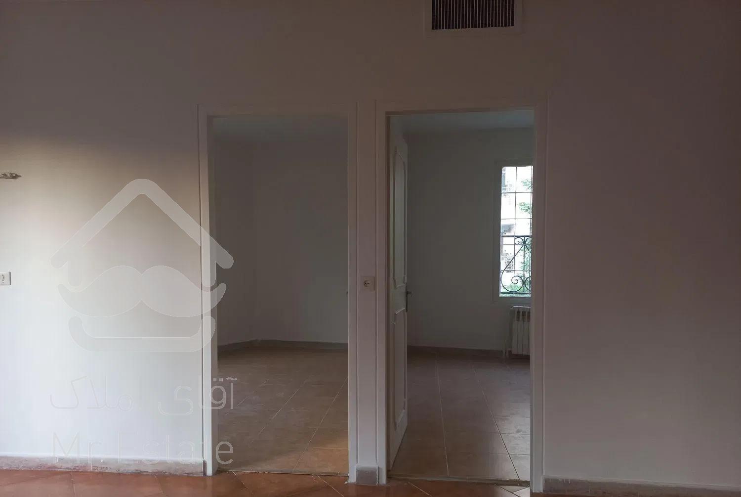 اندرزگو ۸۵متردوخواب،تک واحدی بدون پارکینگ وآسانسور