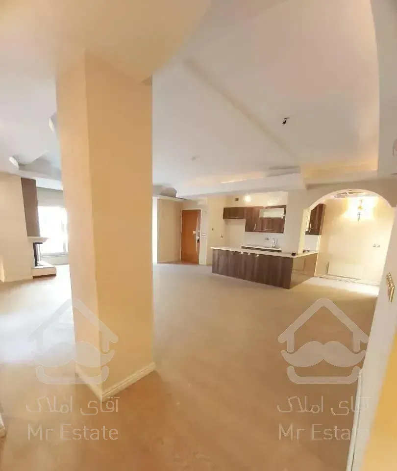 ونک ۱۴۵ متر/ استخردار/۱۰ ساله کلید نخورده