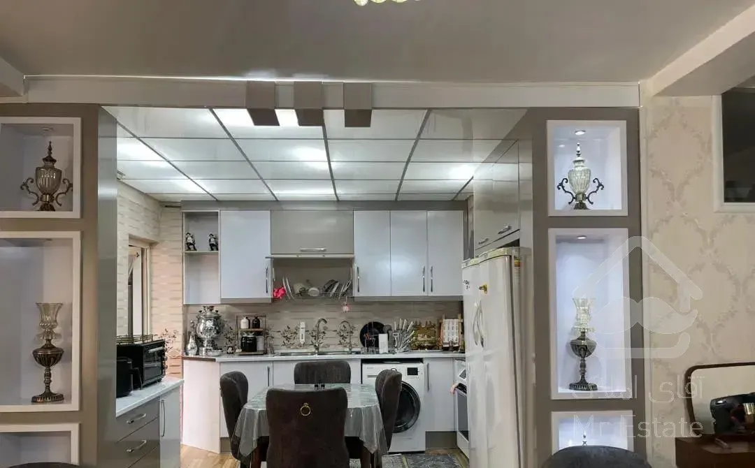 واحد ۷۸متری در ملاباشی/فردوسی۱۲