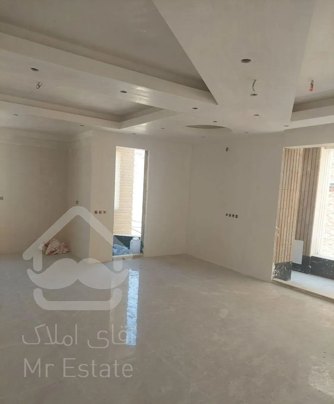 آپارتمان ۱۵۵ فاطمی نزدیک خیابان