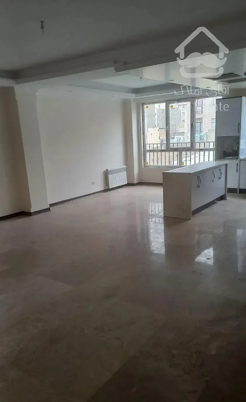 یک واحد آپارتمان ۹۷ متری خ احدزاده