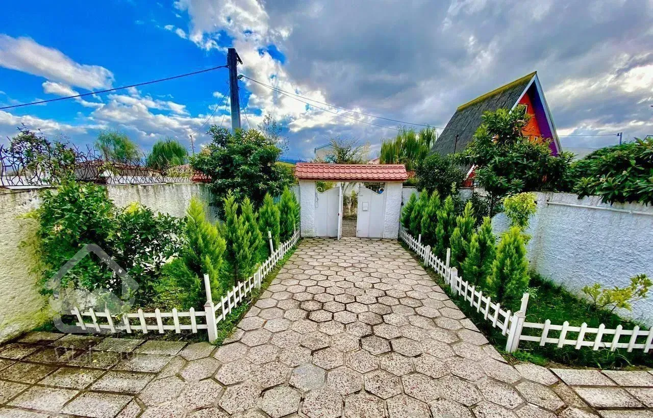 ویلاباغ سندتک برگ فلت۲۵۰مترشهرکی جاده دریا