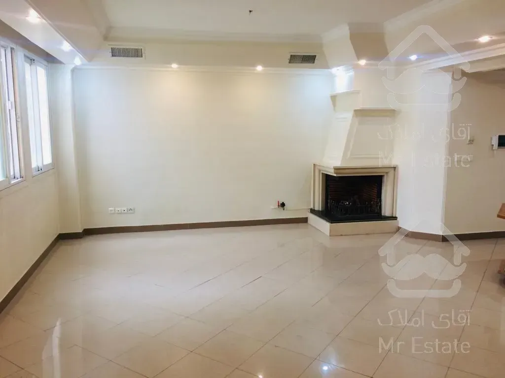 فروش فوری/ اپارتمان/ در تاپ لوکیشن /