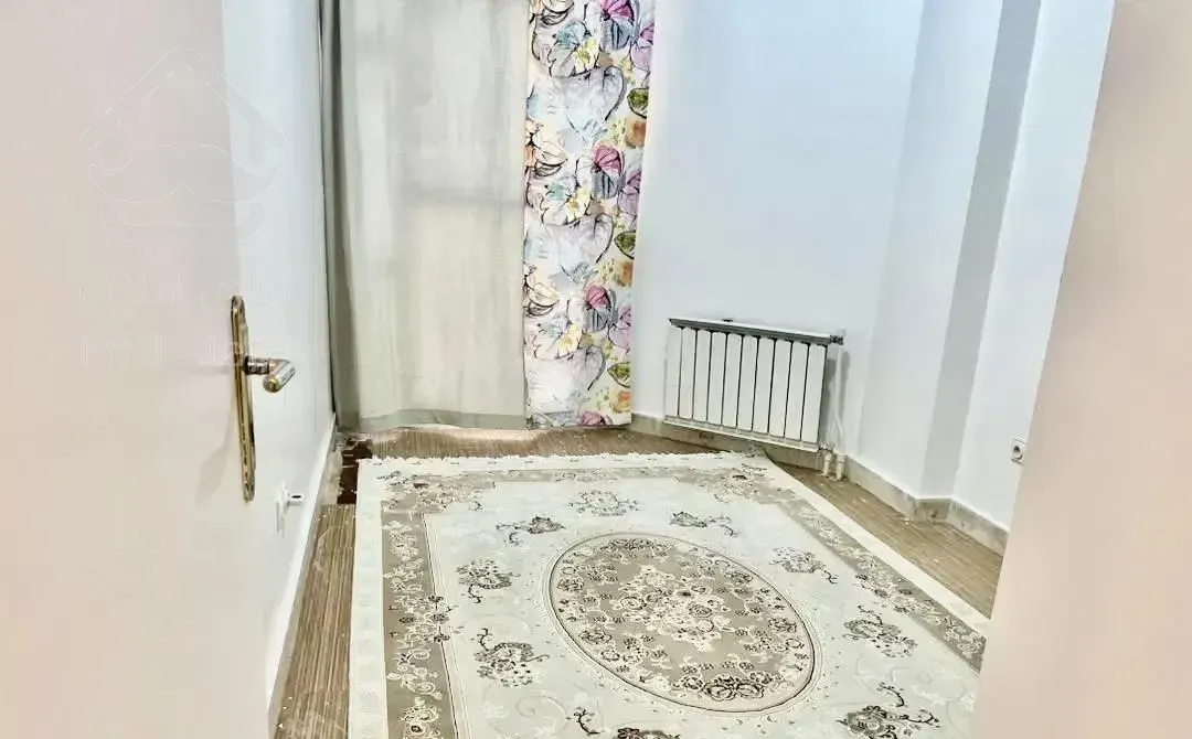 صادقیه - ۷۰ متر - پارکینگ و انباری مجرد و خانواده