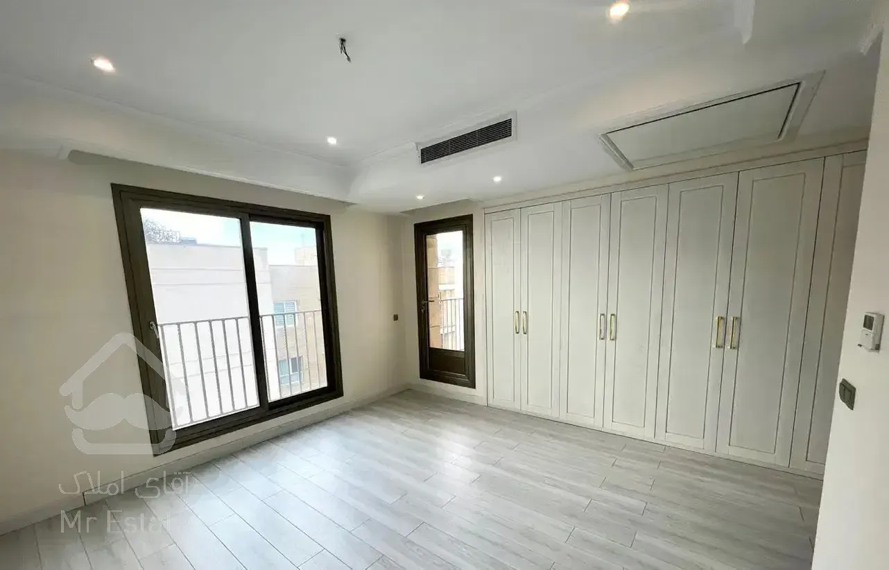 ۱۶۰ متر هروی نوساز مدرن و شیک تک واحدی ۲ پارکینگ