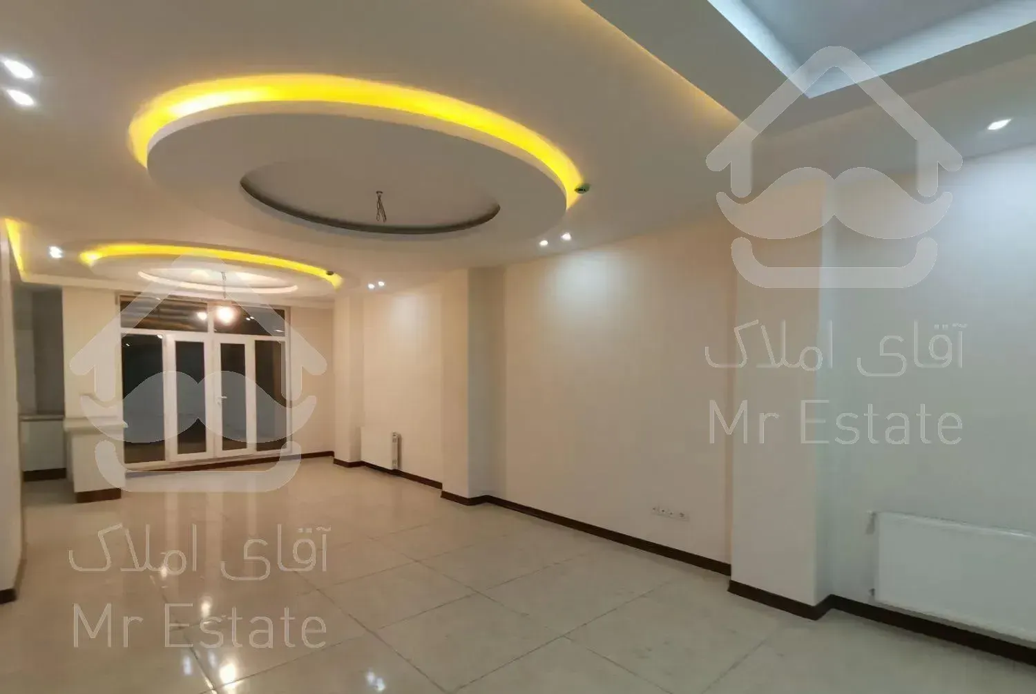 105 متر اسکندری شمالی نصرت.   نوساز. کلید نخورده