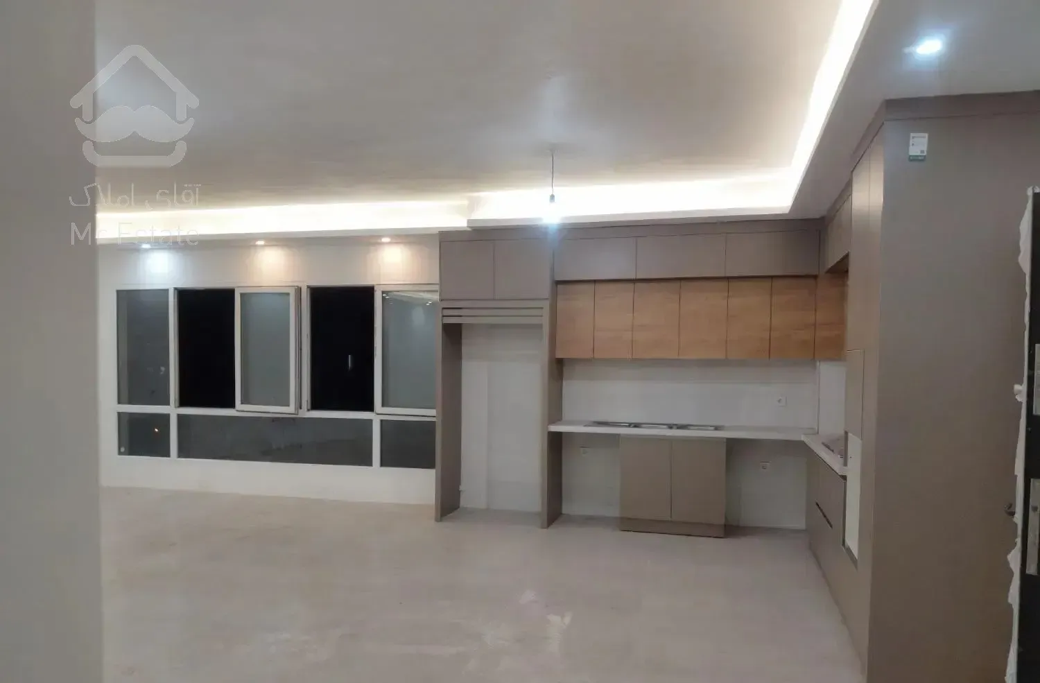 آپارتمان 135 متری 3 خواب تک واحدی سند آماده