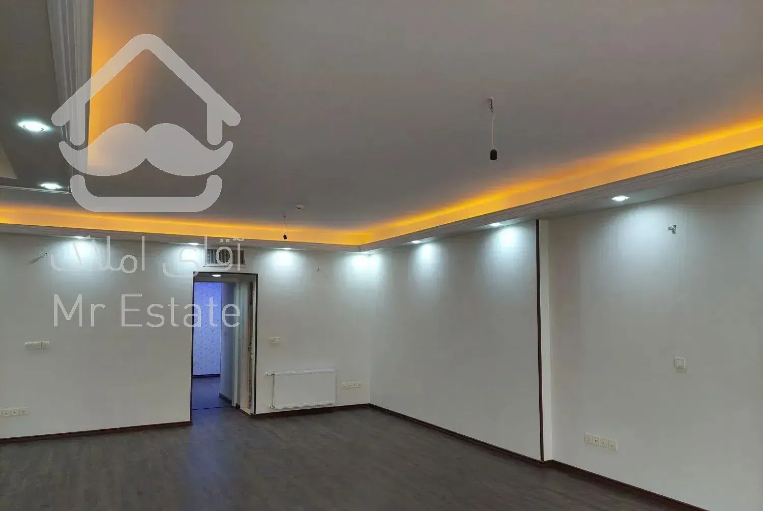 میدان ولیعصر130مترسه خواب کلیدنخورده فول تک واحدی