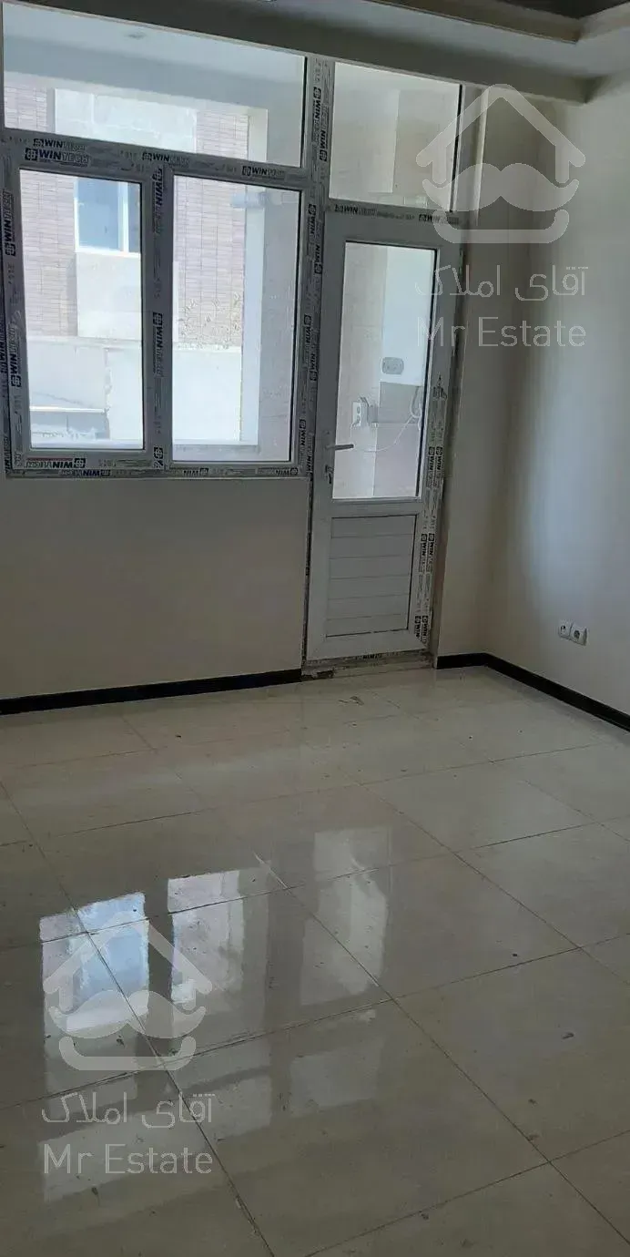 آپارتمان ۱۱۸ متری ، ۲ خواب ، کلید نخورده