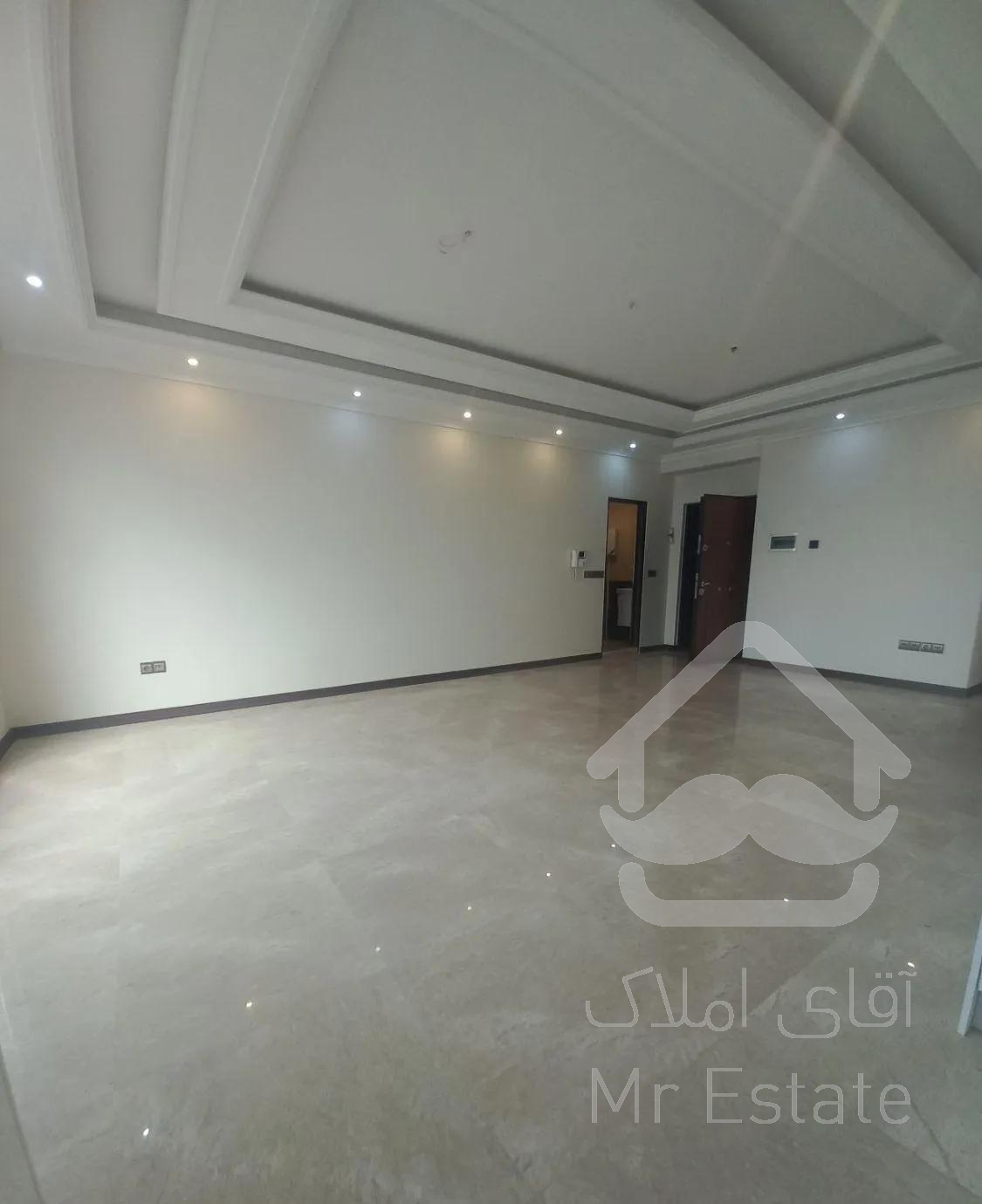 آپارتمان ۸۴ متری شمال خواجه عبدالله