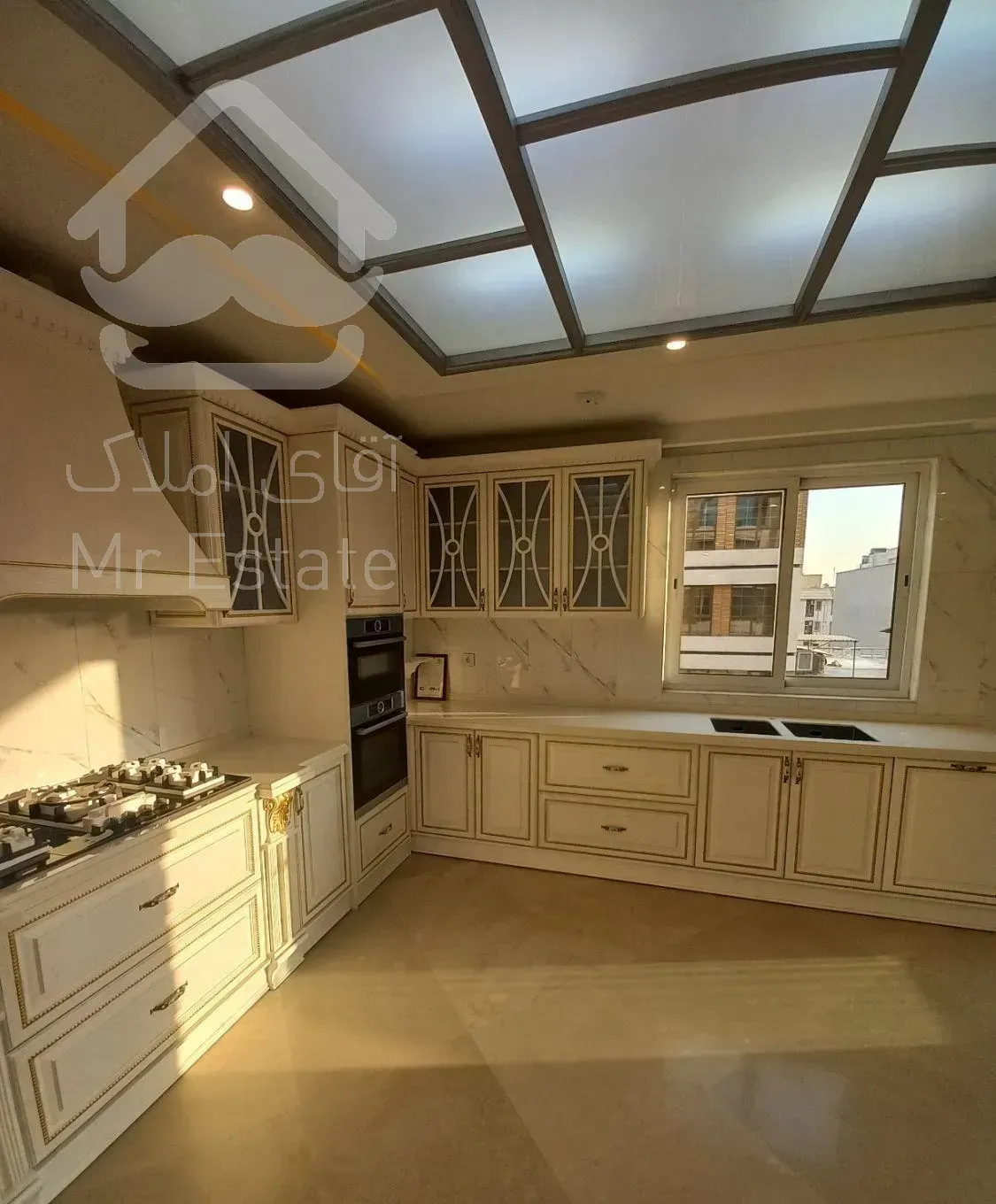 ۱۴۵ متر سهروردی شمالی نوساز ۲ پارکینگ(زیر قیمت)