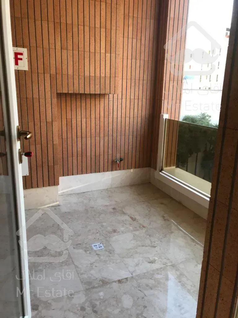 خرید 270 متری آپارتمان نیاوران تکواحدی