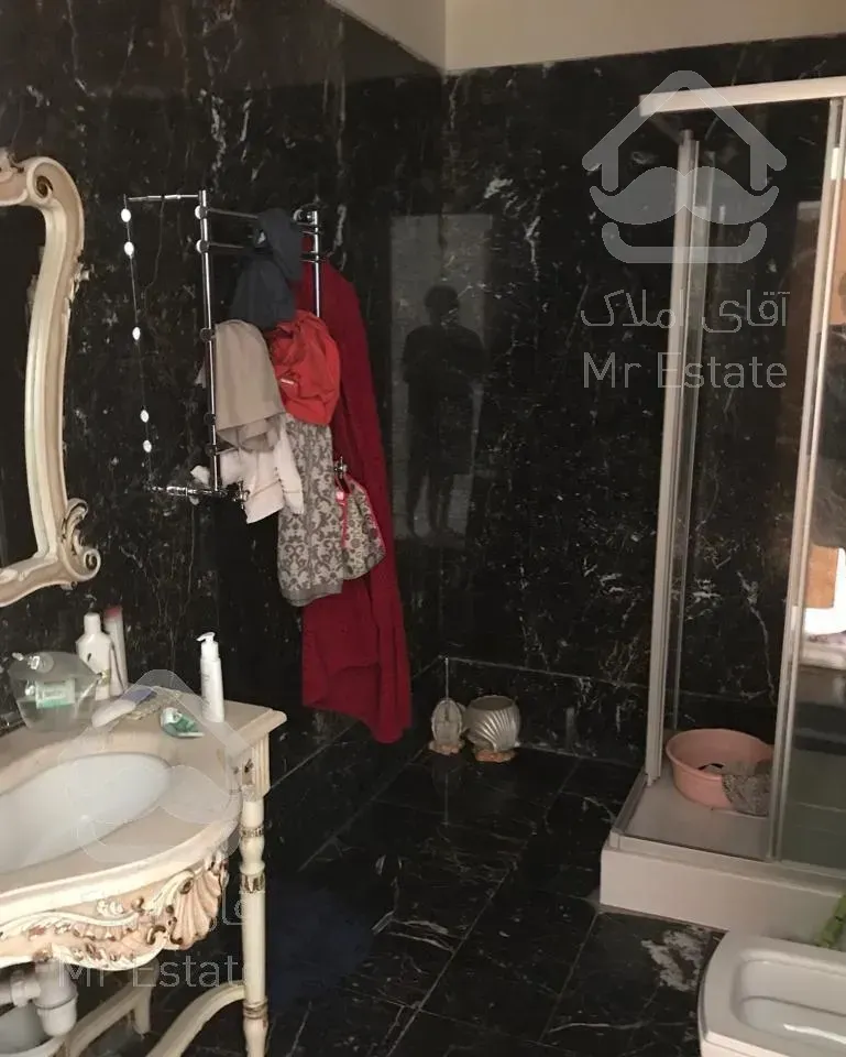 310 متر فرمانیه