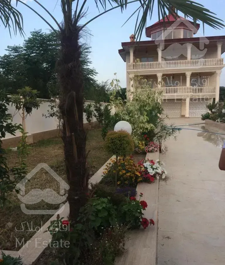 فروش ویلا نوساز ۶۰۰متری در محوطه ۱۰۲۴متری