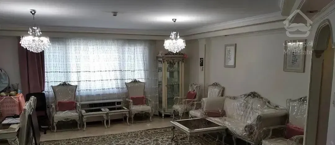 ۱۲۵ متر ۲ خواب در محلاتی