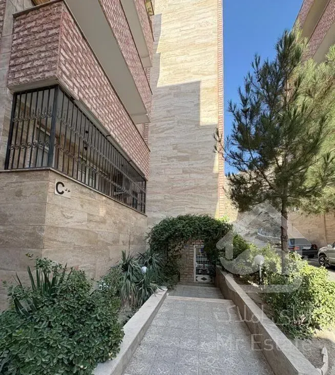 ۱۱۰متر فاز۲ محله۱ کد254(حمیدورمقانی کارشناس حقوق)