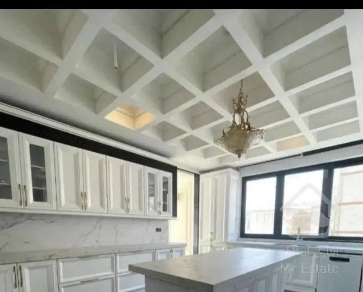 ۱۶۰مترباطراحی ایتالیایی ومتریال ممتاز/جواهری مدرن