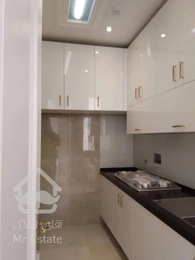 350 متری در فرمانیه سنبل