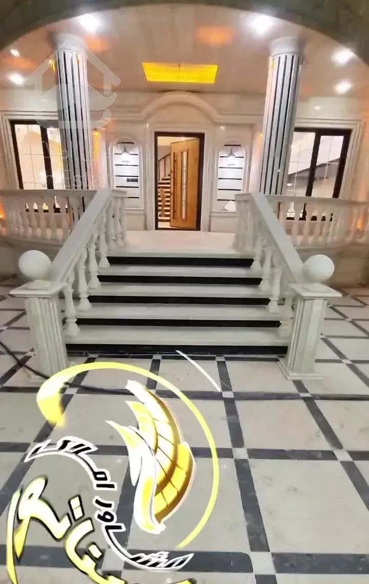 ** املاک سناتـور ** ویلای لاکچری 250متری سه خواب