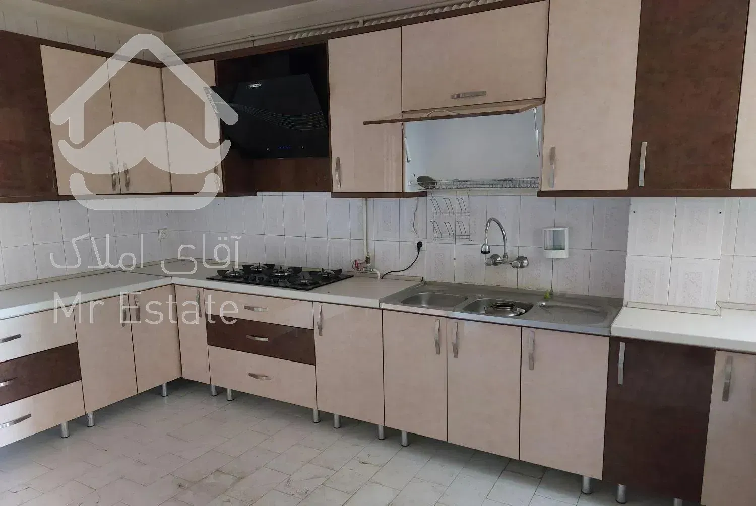 آپارتمان ۱۲۰ متر سعادت اباد