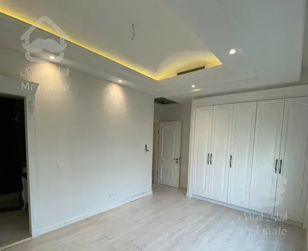 آپارتمان خوش نقشه ۱۶۰ متری