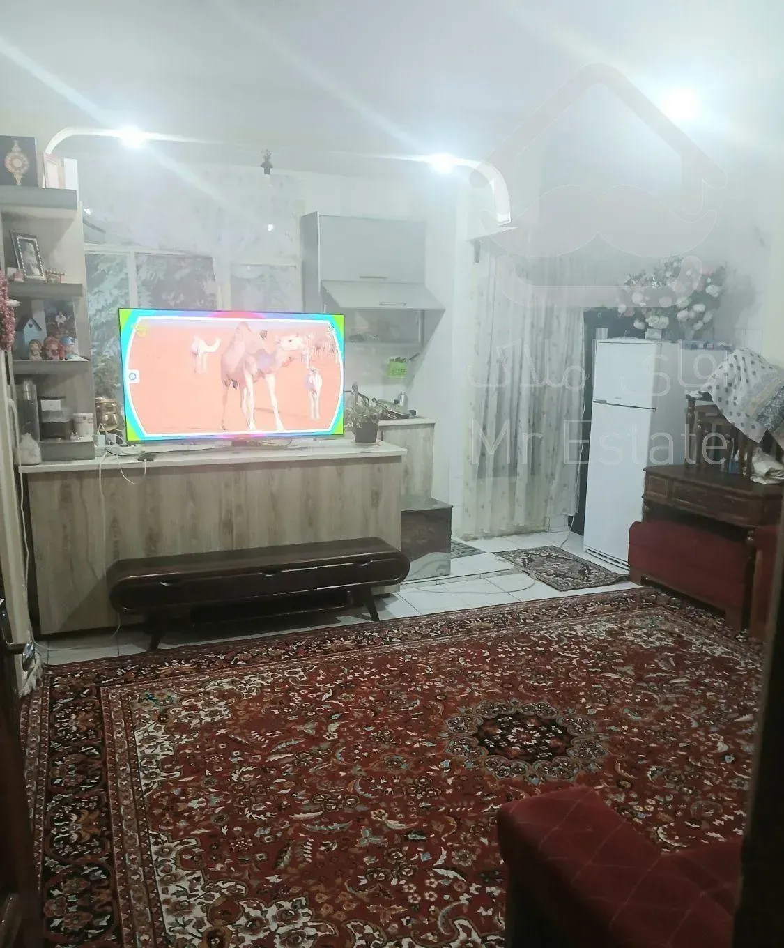 ۴۲ متر ۱ خواب تبدیل/ طبقه اول/ بالکن/ مترو مدنی