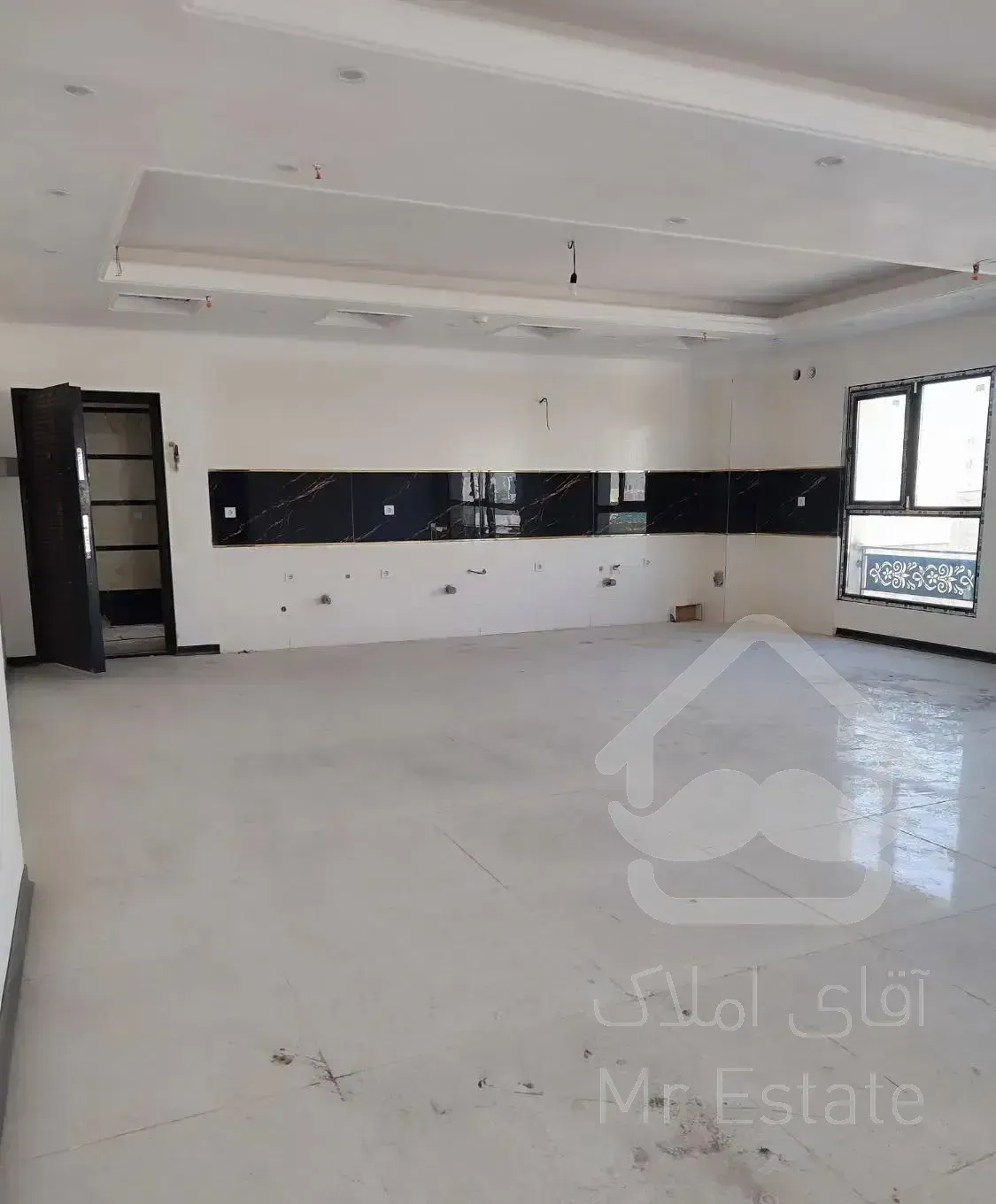 ۱۲۰متر۳خواب نوساز پارکینگ انباری آسانسور