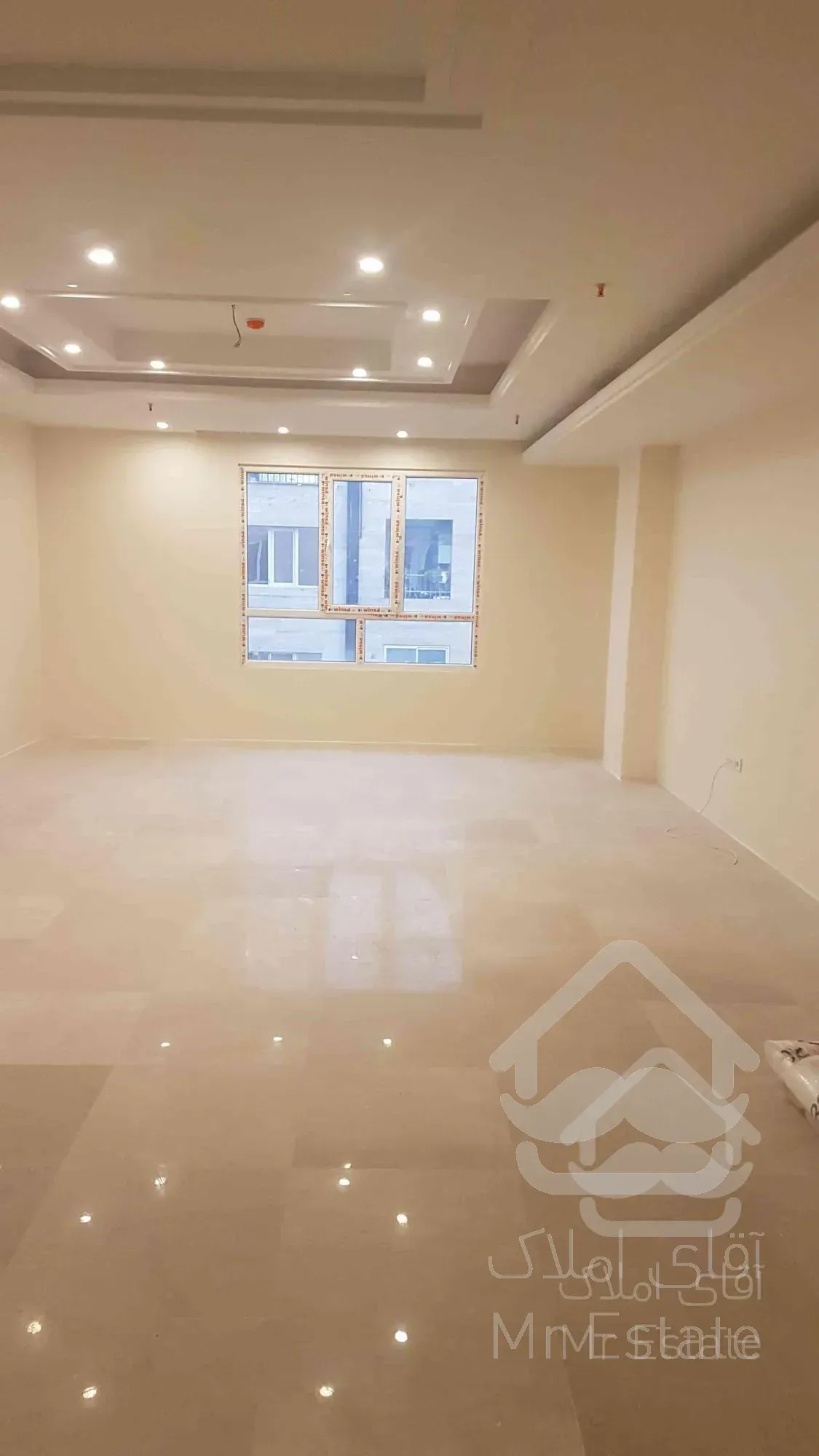 ۱۰۰متر ۲خوابه نوساز در بلوار فردوس غرب