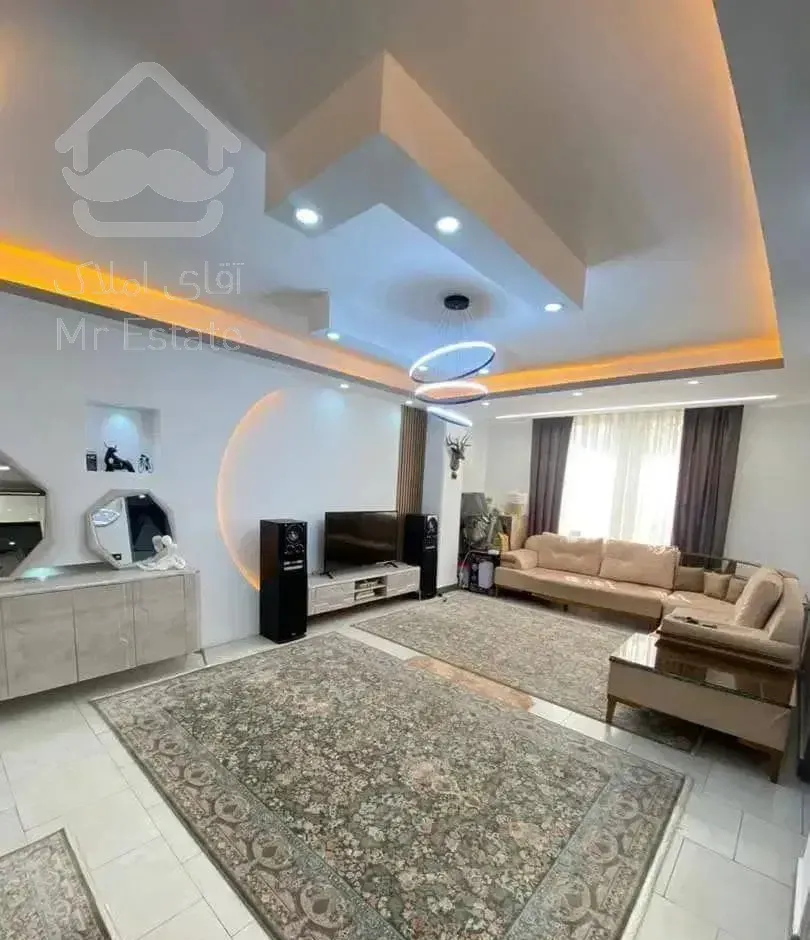 ۶۳ متر آکواریوم نور/ خوش نقشه/ متریال برند