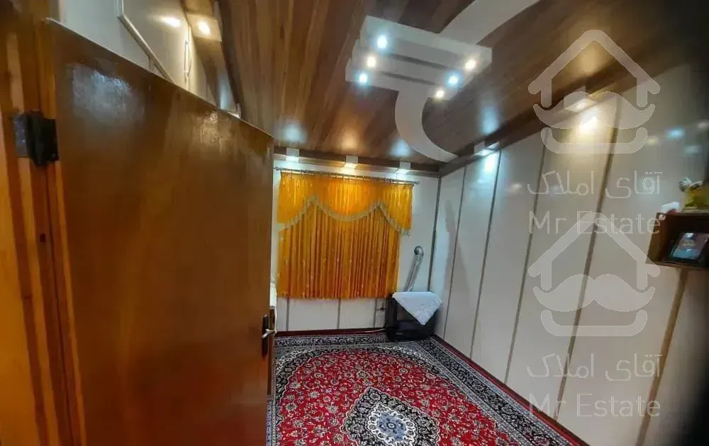 ۲۰۰ متر دوبلکس/شیک/سه خواب/خ تهران