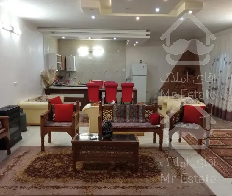 ویلااستخردار،دوخواب، شیک،تمیزوباامنیت،نزدیک اصفهان