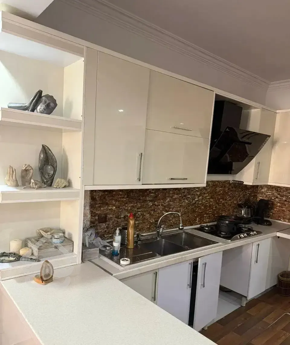 اجاره ۸۵ متر / نوسازی شده / شهرک غرب